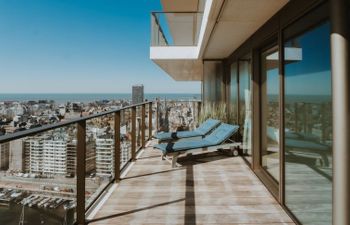 Sky Tower View Holiday Home