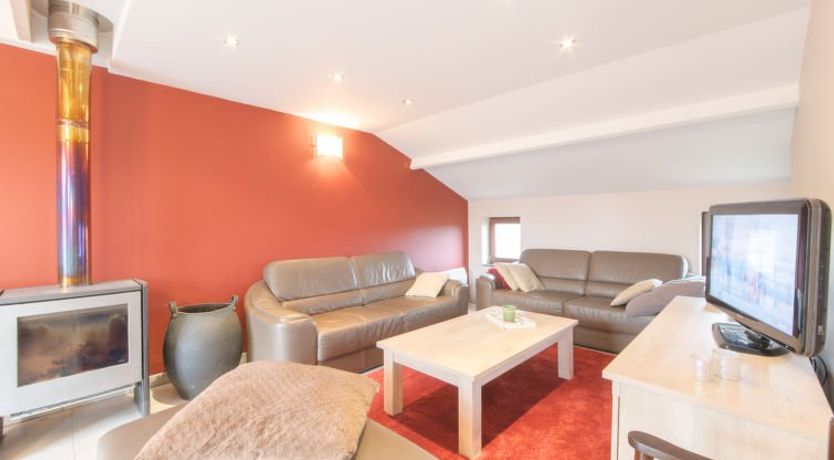 Photo of Polderhuis 78 parking and shared pool