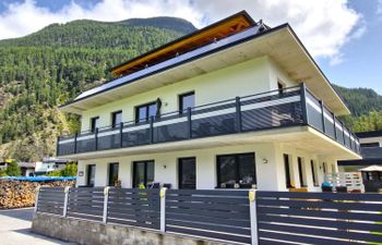 Aiko Holiday Home