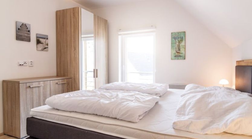 Photo of Lakeside Village 6