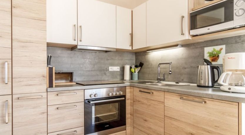 Photo of Lakeside Village 6