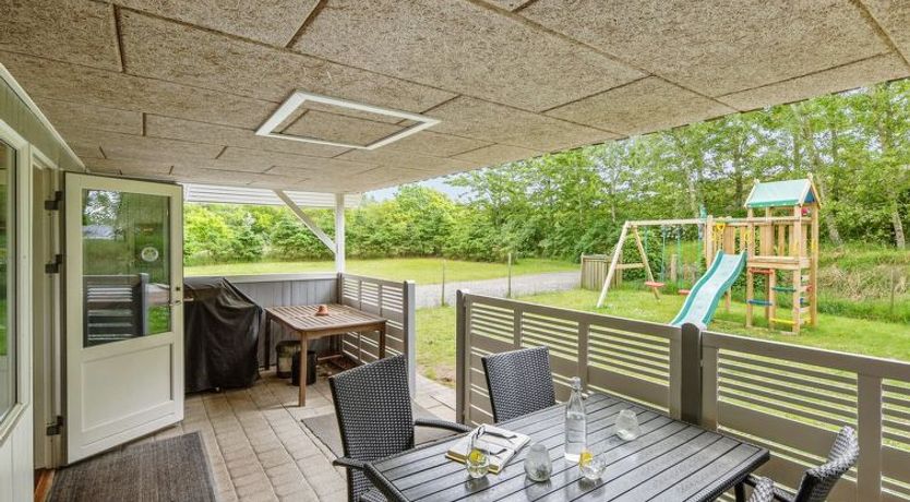 Photo of "Elizabeth" - 400m to the fjord