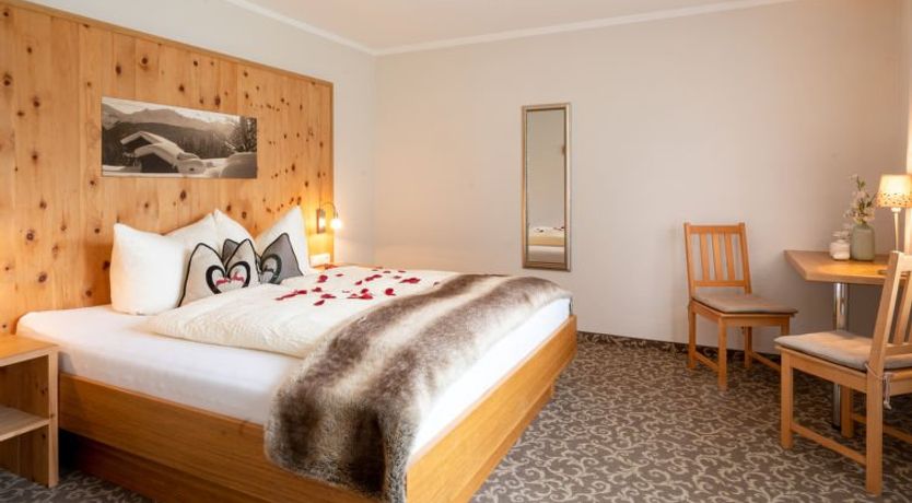 Photo of Hirsch Apartment 2