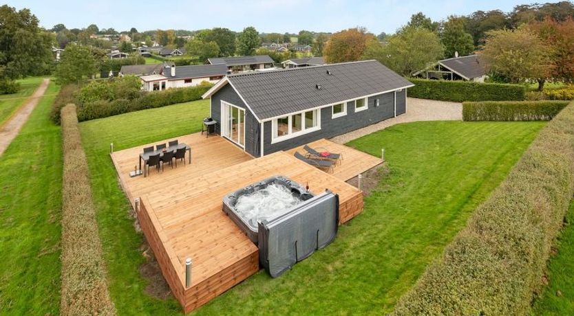 Photo of "Serey" - 500m from the sea