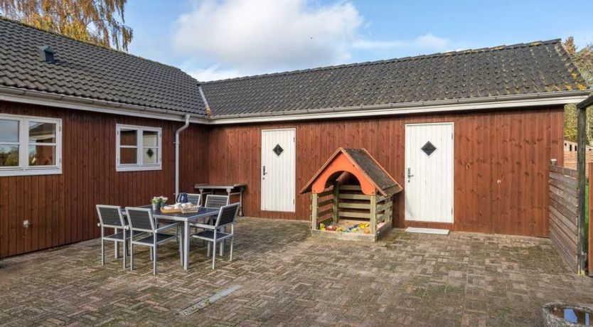 Photo of "Swaver" - 300m to the fjord