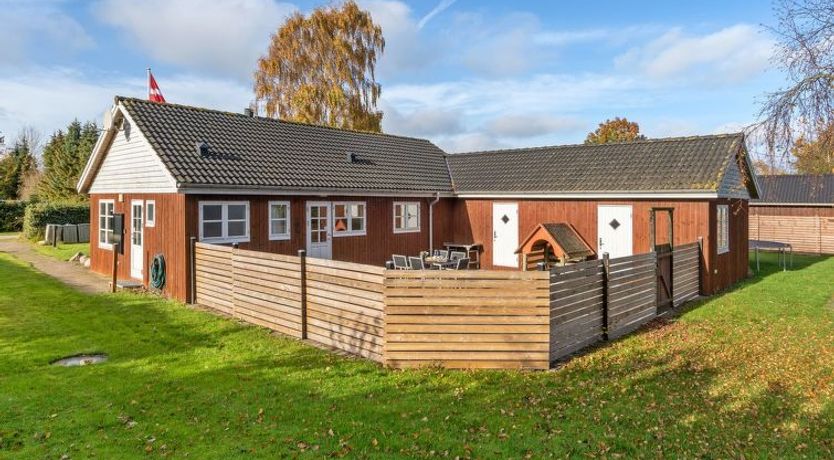 Photo of "Swaver" - 300m to the fjord