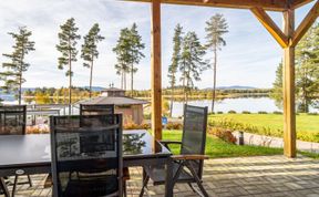 Photo of Lakeside Village 18 (+ sauna)