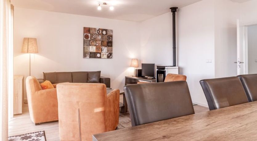 Photo of Lakeside Village 18 (+ sauna)