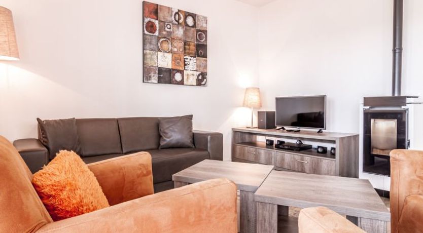 Photo of Lakeside Village 18 (+ sauna)