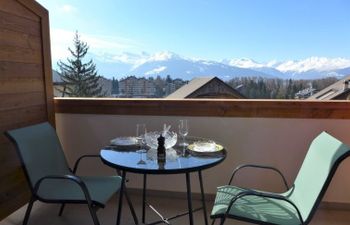 Eperon B 22 Apartment 4 Holiday Home