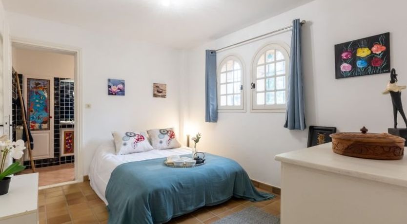 Photo of Le Bouisset