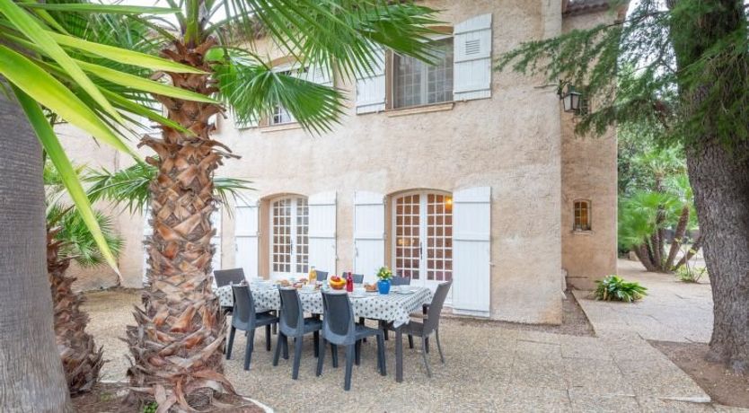 Photo of Le Bouisset