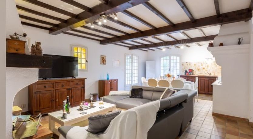 Photo of Le Bouisset