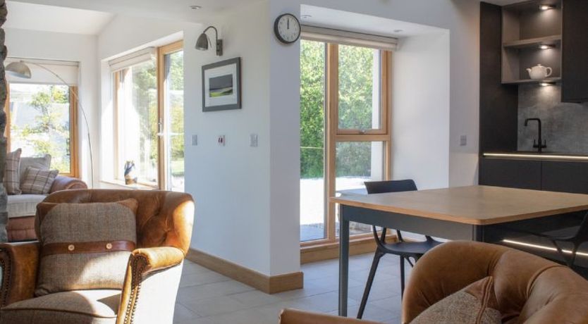 Photo of Finnan's Byre