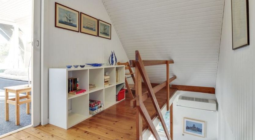 Photo of "Anna" - 1km from the sea