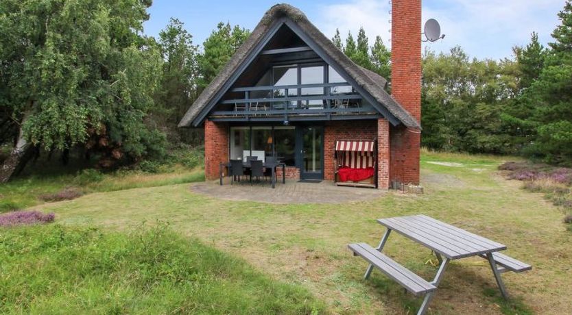 Photo of "Anna" - 1km from the sea