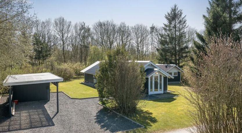 Photo of "Snefrid" - 12km from the sea