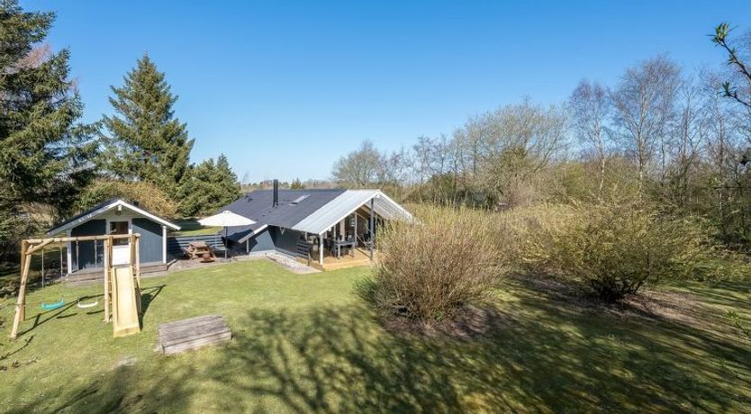 Photo of "Snefrid" - 12km from the sea