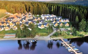 Photo of Lakeside Village 13 (+ sauna)