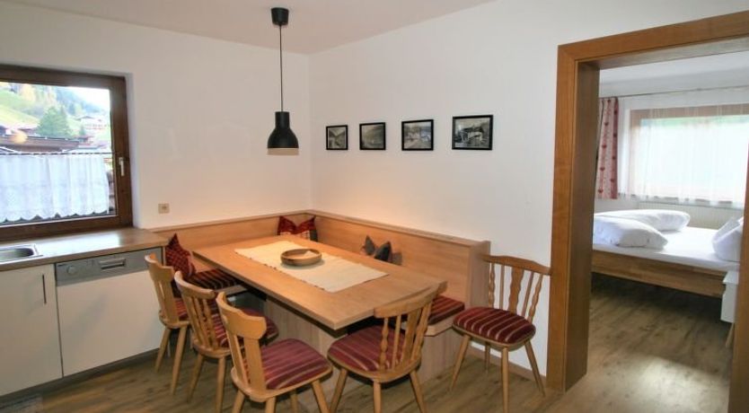 Photo of Lisa Apartment 2