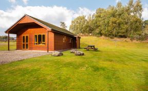 Photo of Loch Meiklie 3 bed Holiday Home 2