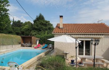 Bleue (STP120) Holiday Home