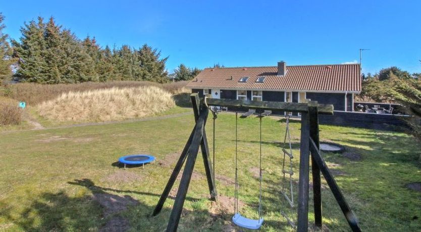 Photo of "Aved" - 350m from the sea