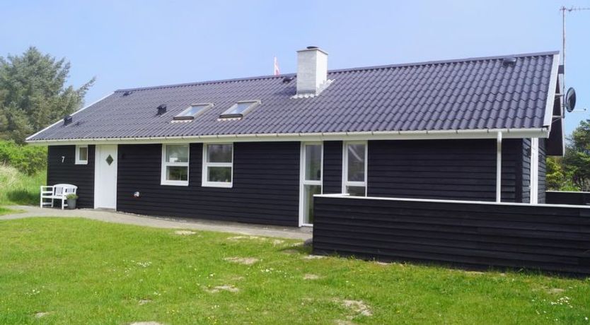 Photo of "Aved" - 350m from the sea