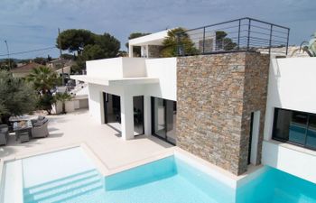 L'Oustaloun Holiday Home