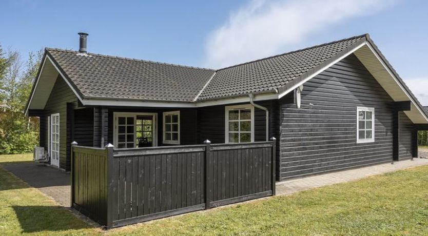 Photo of "Fenja" - 500m to the fjord