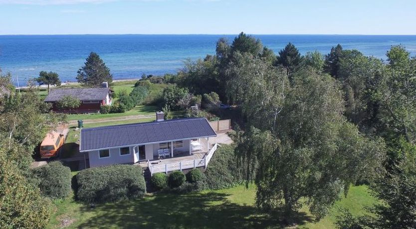 Photo of "Arho" - 75m from the sea