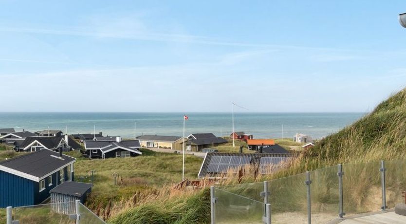 Photo of "Hermande" - 203m from the sea