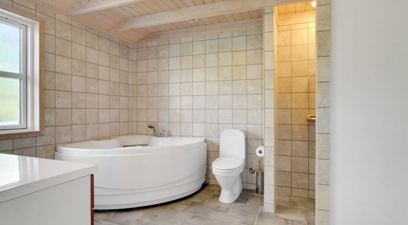 Photo of "Hermande" - 203m from the sea