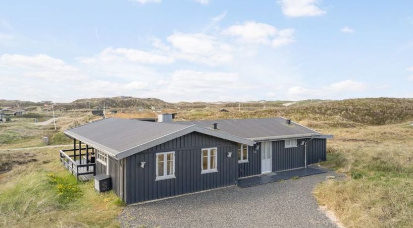 Photo of "Anetta" - 200m from the sea