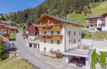 Sailer Holiday Home