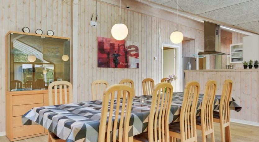 Photo of "Jonas" - 2.4km from the sea