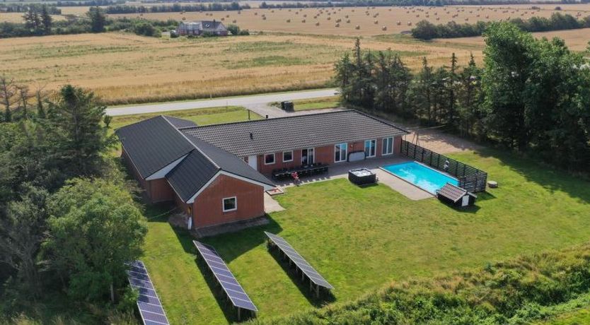 Photo of "Stefania" - 700m from the sea