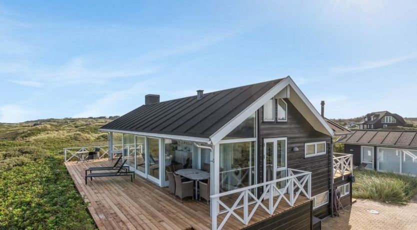 Photo of "Ejvind" - 100m from the sea