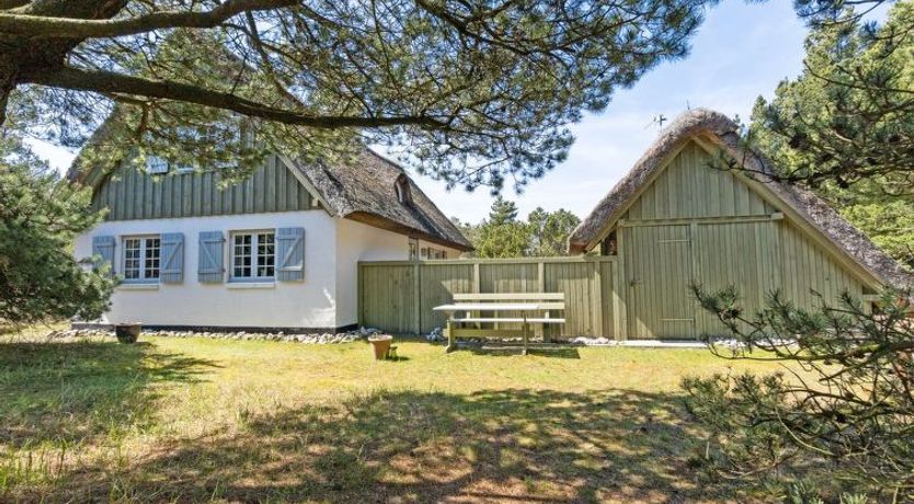 Photo of "Gravers" - 300m from the sea