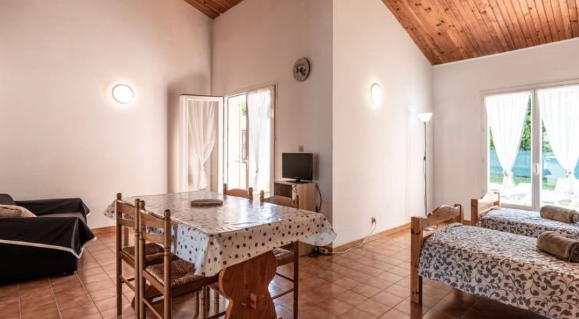 Photo of La Pinède, bungalow 4 pers.