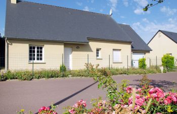 Clos d'Amont (PRB407) Holiday Home
