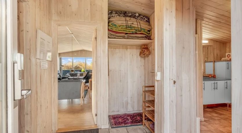 Photo of "Benjamina" - 530m to the fjord