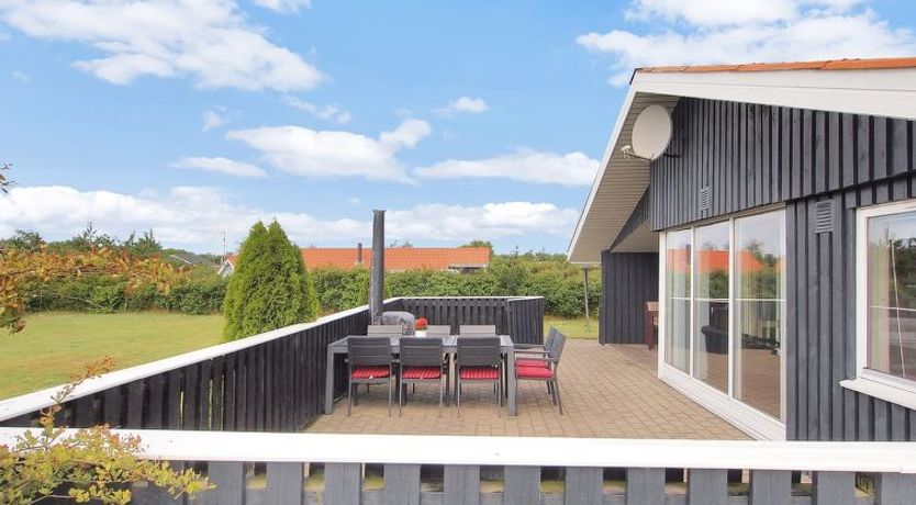 Photo of "Benjamina" - 530m to the fjord