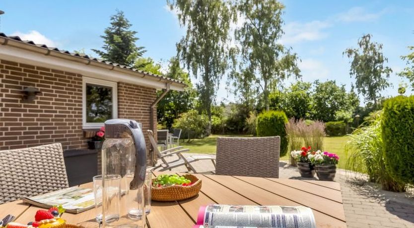 Photo of "Sessa" - 800m from the sea