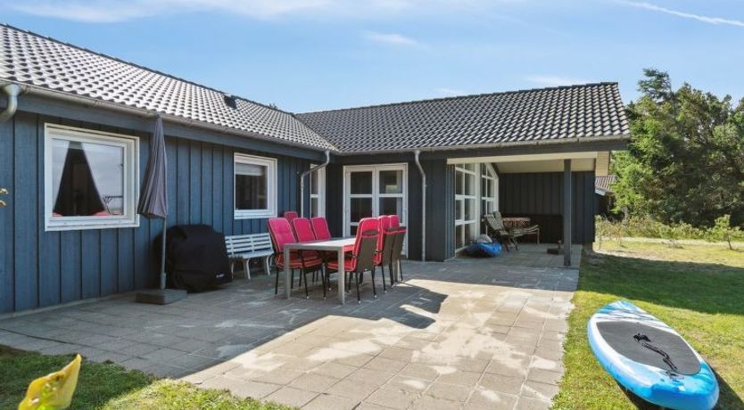 Photo of "Awenita" - 50m to the fjord