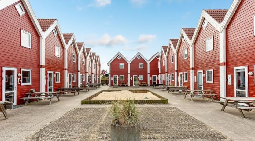 Photo of "Alissa" - 400m from the sea