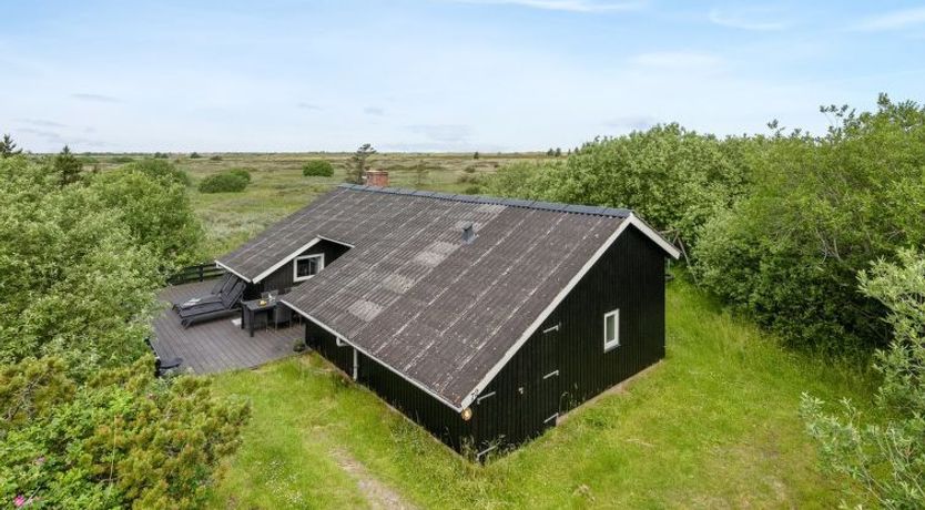 Photo of "Doria" - 2km from the sea