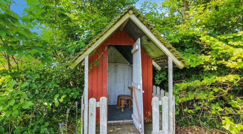 Photo of "Fraþulf" - 6km from the sea