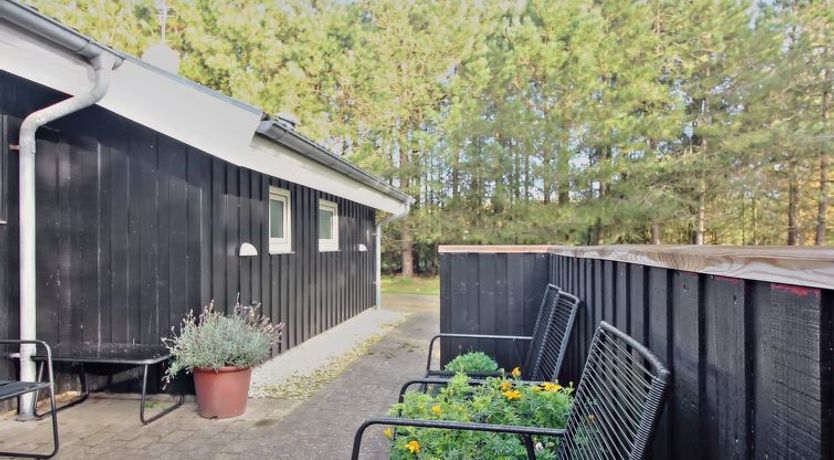 Photo of "Nahele" - 500m from the sea