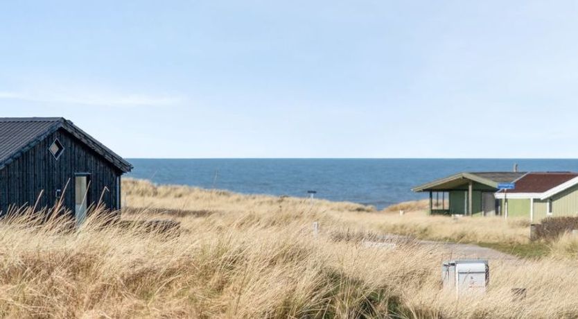 Photo of "Zafirka" - 364m from the sea